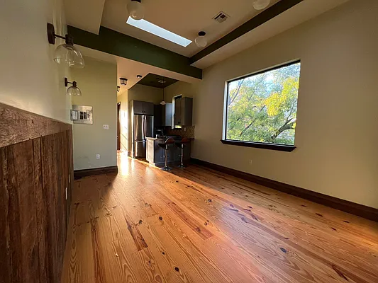 Rented by Rumah Realty Inc | media 12