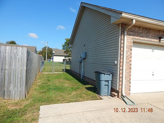 4th image of 3251 S Senseney Cir
