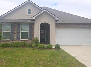 1848 E Lakeshore Landing Dr, Slidell, LA 70461