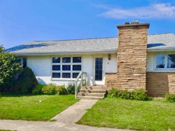 6 E 7th St, Milledgeville, IL 61051