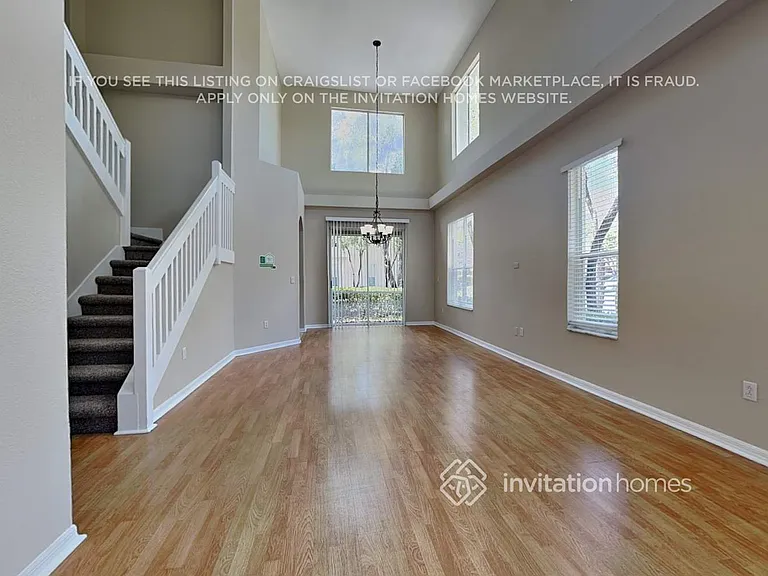 10508 Marlington Pl — Photo 5