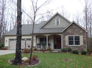 335 Beachwood Dr, Fairfield Glade, TN 38558