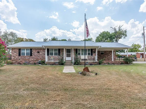 53 W Grove St, Magazine, AR 72943