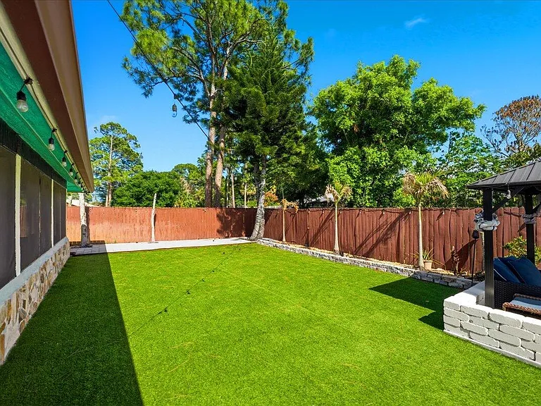 1326 SW Bartell Ave — Photo 54