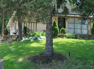 829 N Bennett St, Geneva, IL 60134