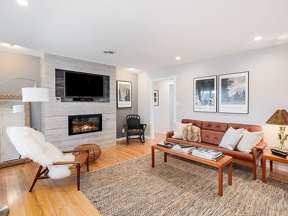 4th image of 1108 London Way