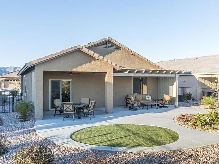 22407 W Morning Glory St — Photo 43