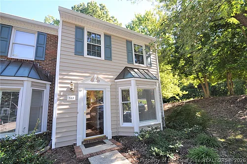 240 Beechtree Dr Photo 1 240 Beechtree Dr Photo 1