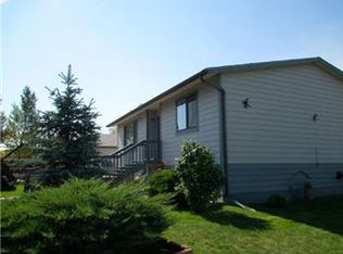 127 Prospect Dr, Miles City, MT 59301