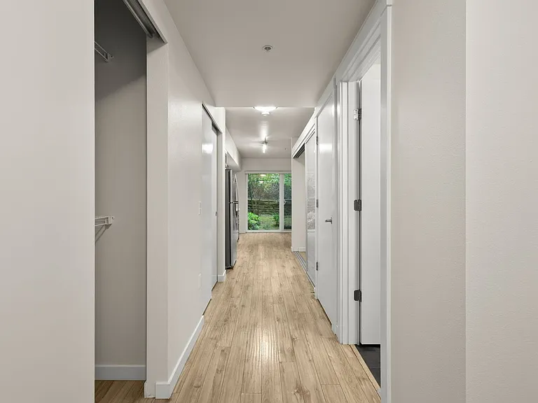 Contour Apartments — Photo 50