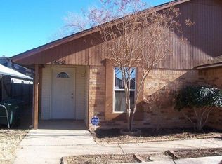 1912 Christie Dr, Midwest City, OK 73110
