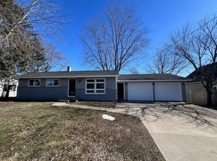 200 Vine St SE, Caledonia, MI 49316