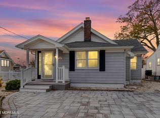 224 Grover Rd, Toms River, NJ 08753