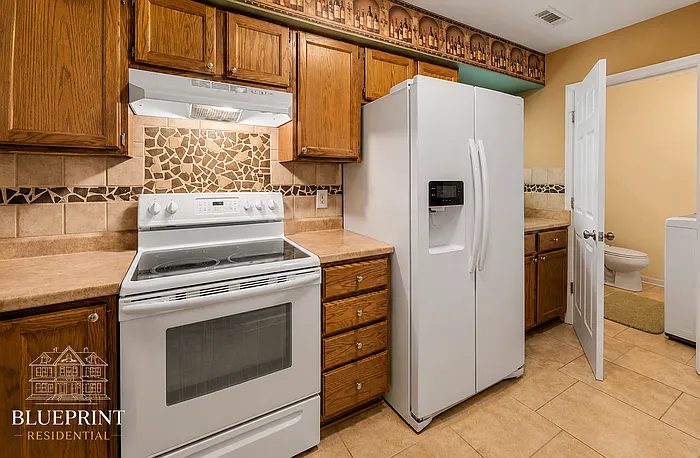 3725 Holgate Ln — Photo 8