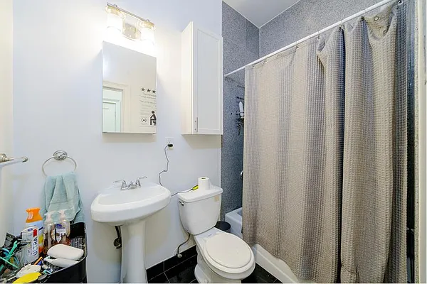 Rented by Douglas Elliman | media 41