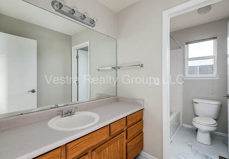 5193 S Liverpool Way — Photo 23