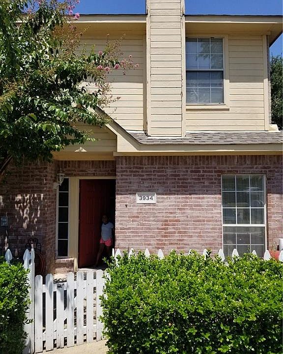 1st image of 3934 Pickett Pl