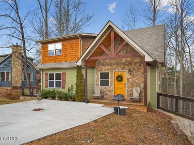 407 Potters Ridge Rd, Gatlinburg, TN, 37738