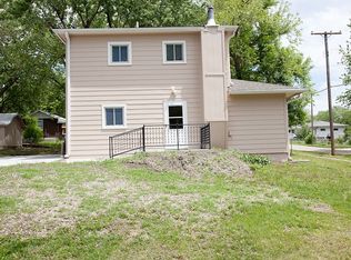 212 Hannibal St, Memphis, NE 68042