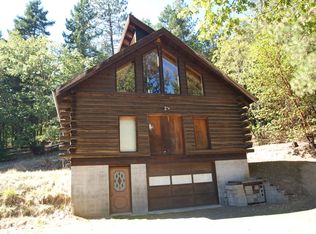 5690 Griffin Ln, Medford, OR 97501