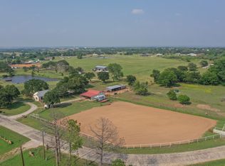 591 S Swanson Rd, Mineral Wells, TX 76067