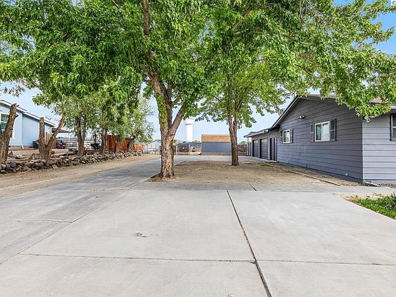 2nd image of 1202 Karen Ave