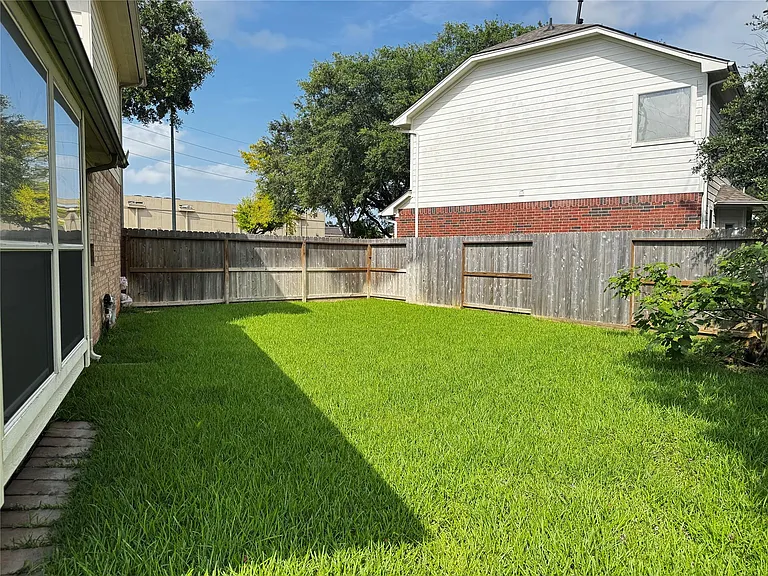 3002 Flintwood Dr — Photo 15