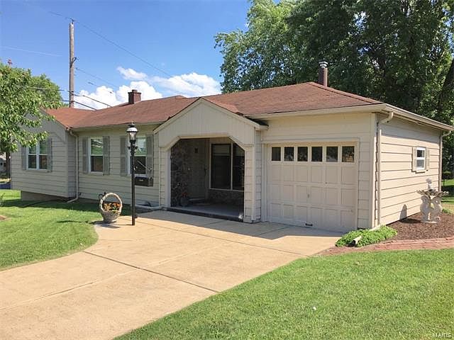 1st image of 9508 Evandale Dr