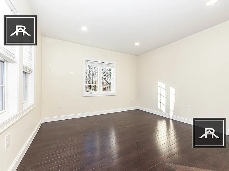 50 Caldwell Rd — Photo 15