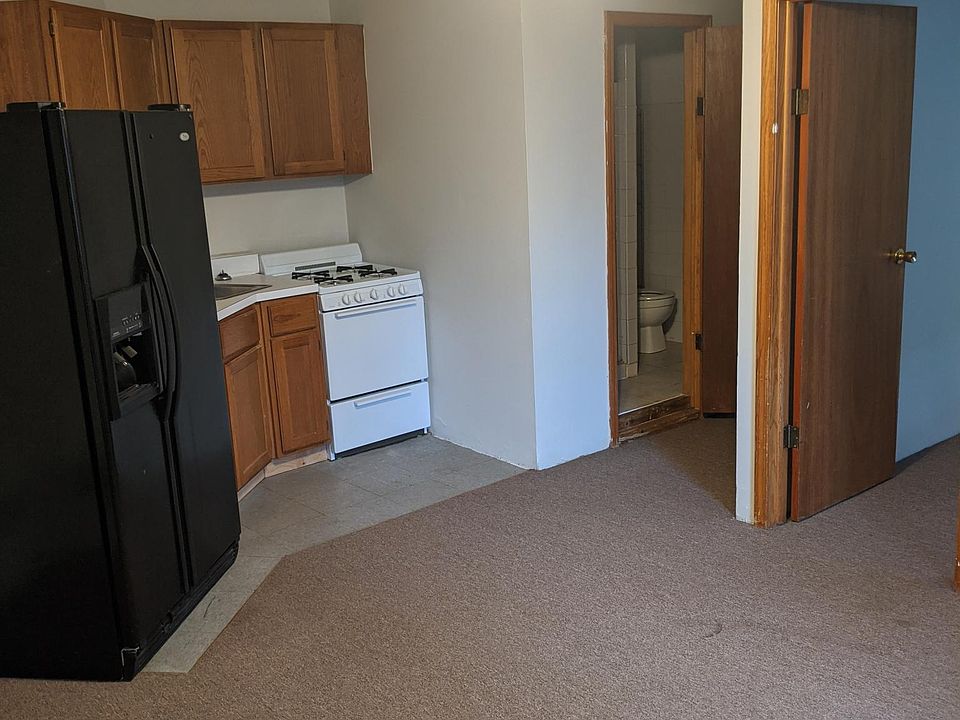 1st image of 5019 N Rockwell St #G