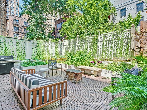 2nd image of 215 E 29th Street 1 #1
