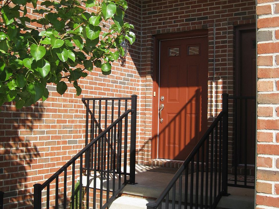 1st image of 114 Legato Dr #1