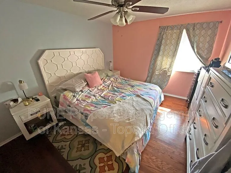 10903 Gillette St — Photo 14