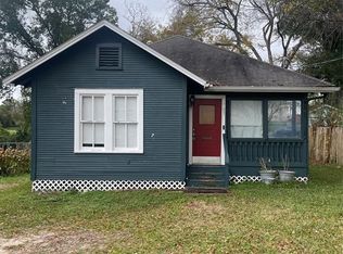 707 Avenue J, Huntsville, TX 77320