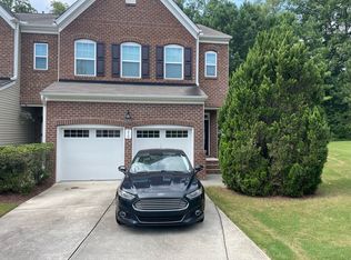212 Kylemore Cir #1, Cary, NC 27513