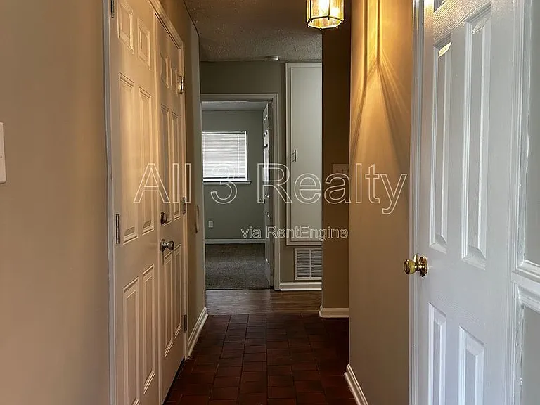 1429 Dunbarton Rd — Photo 17