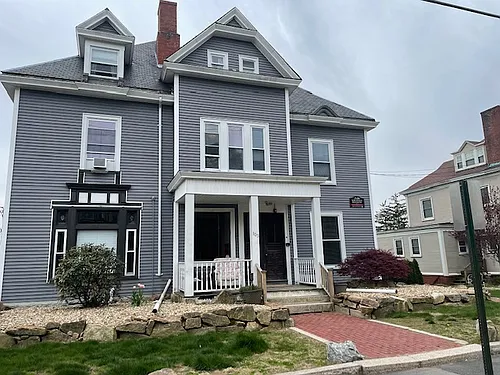 103 Summer St Photo 1