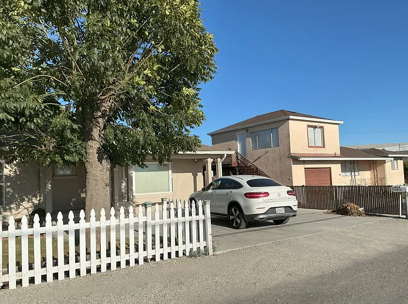 3 bed, 1478 sqft, $4,800 — Photo 2