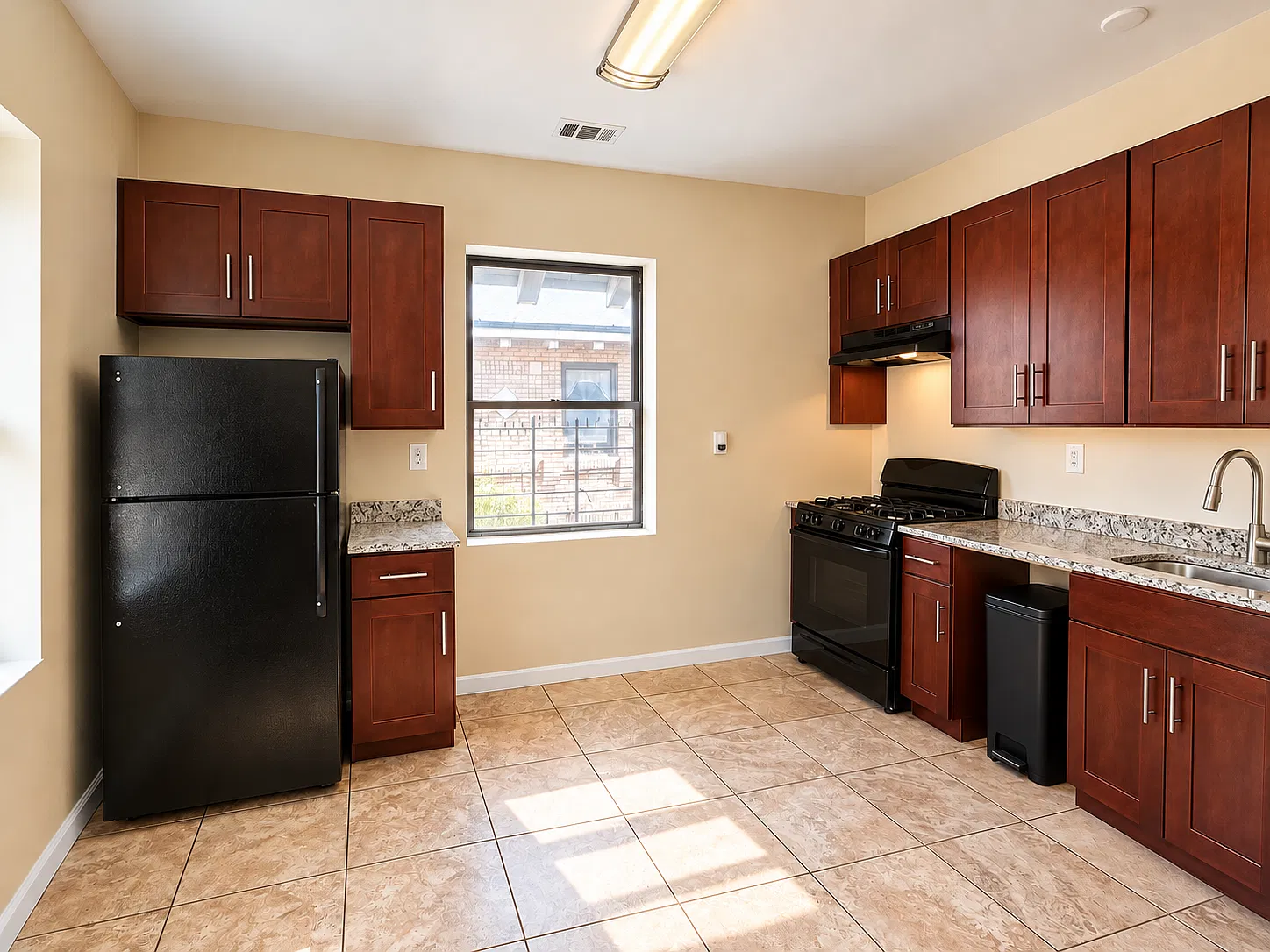 3 bed, 1.5 bath, 1200 sqft, $2,145 — Photo 1