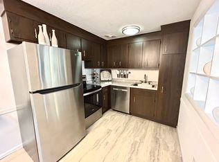 43 Sheridan Dr #1B-1BA-846SQFT, Shrewsbury, MA 01545