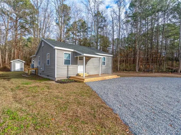 226 Dutch Rd, Suffolk, VA 23437