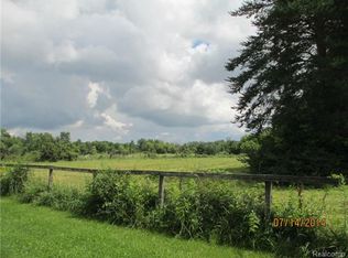 12501 Lansing Rd, Durand, MI 48429