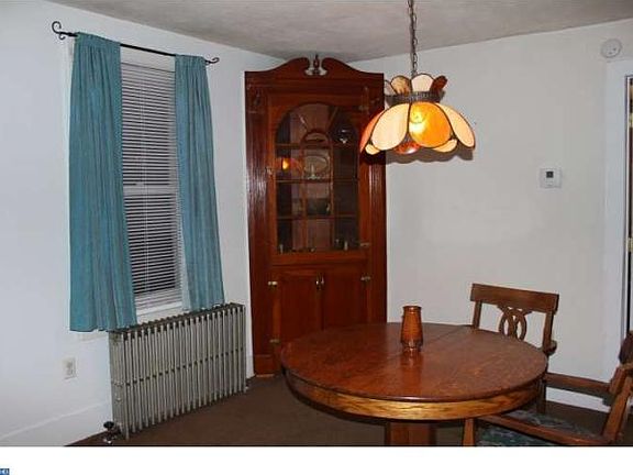 5th image of 202 Thwing St
