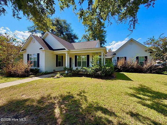 2nd image of 855 Academy Avenue