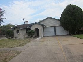 1st image of 9966 Kirkshire Dr