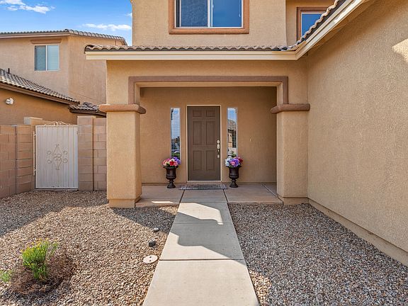 5th image of 4579 Tranquility St