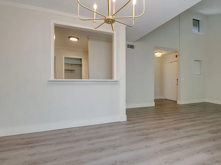 231 Summit Ridge Dr — Photo 6