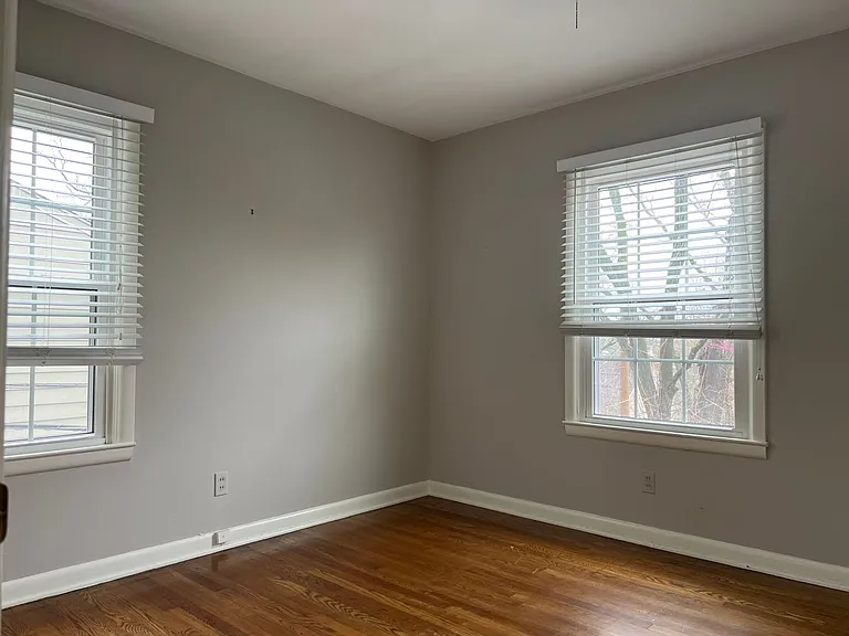 1720 Kavanaugh Blvd — Photo 12