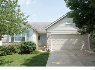 16760 Hickory Crest Dr, Ballwin, MO