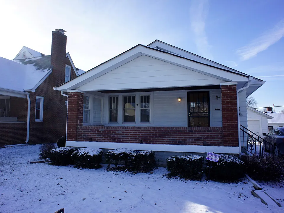 1226 N Emerson Ave